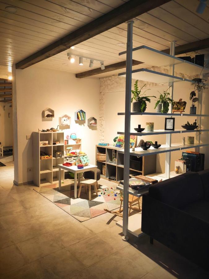 ホテル Family House ドルスキニンカイ エクステリア 写真
